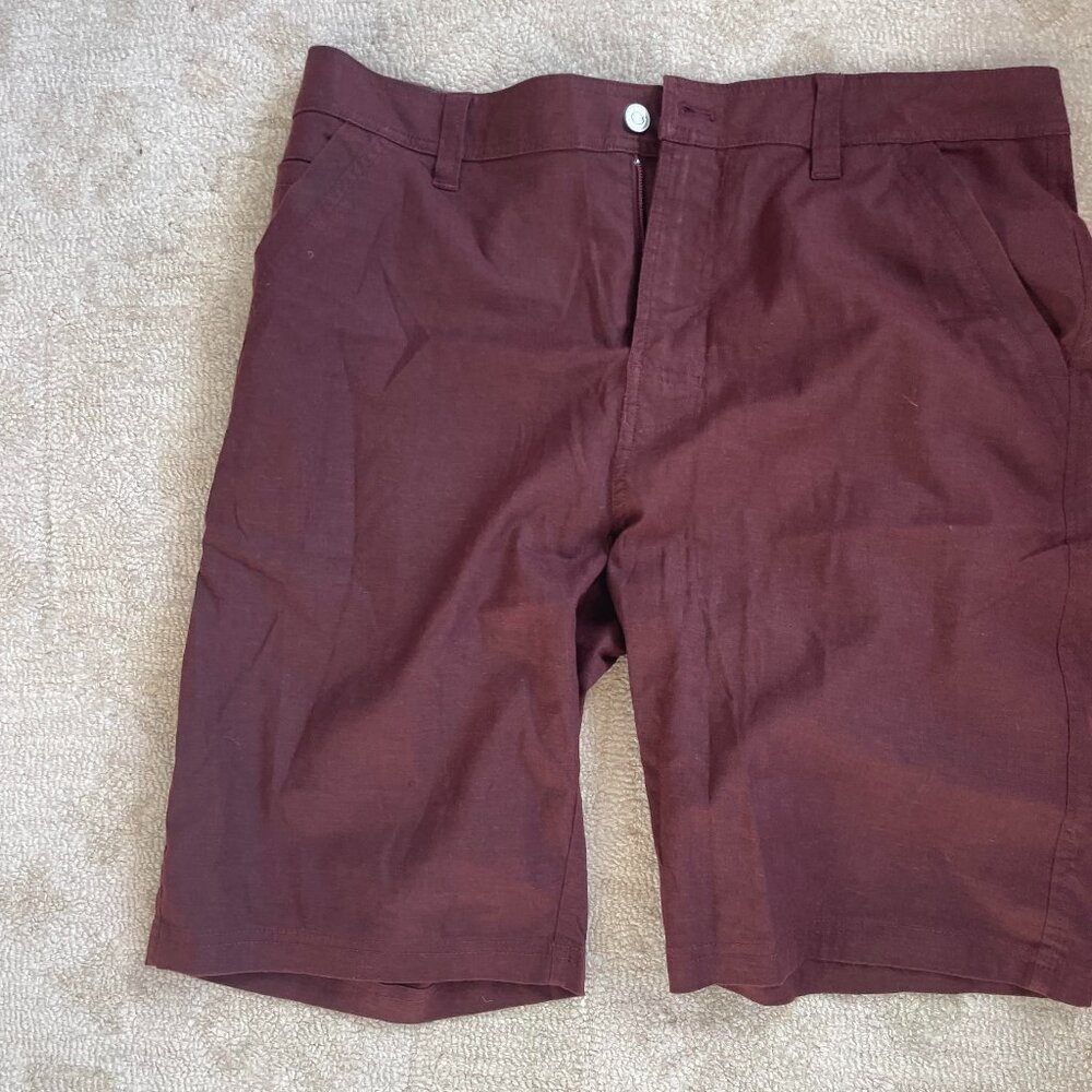 Gentilly used Prana shorts